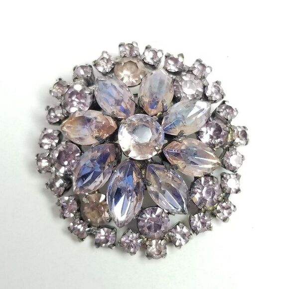 Vintage Light Purple Rhinestone Cluster Flower Floral Shape Brooch Pastel Estate - Picture 5 of 6